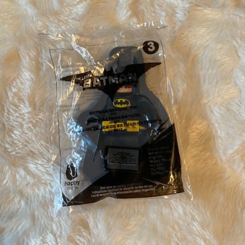 2/$30 McDonalds Batman Movie Lego Batman Batgirl No 3 Collectible Tin 2017 NIP